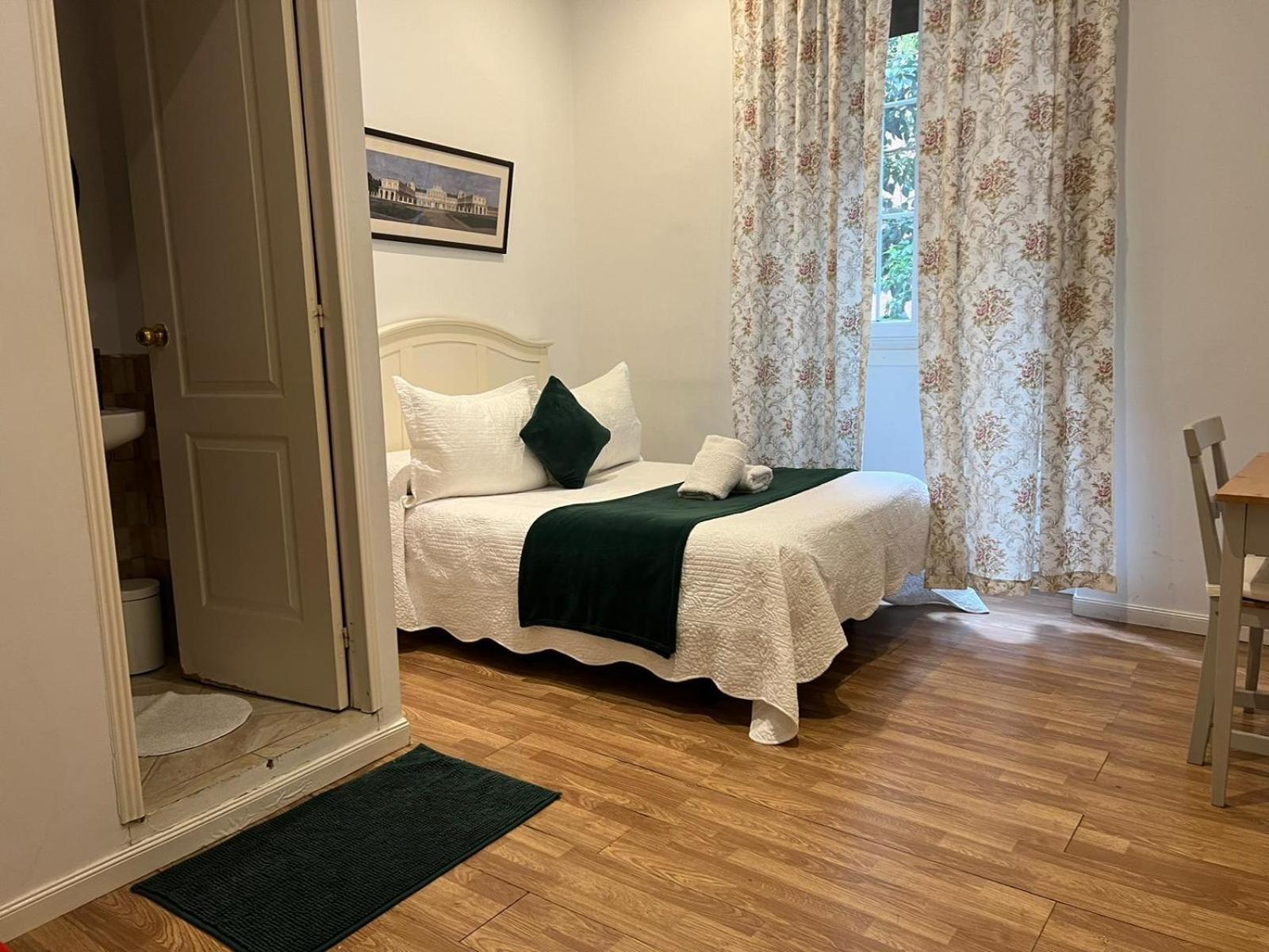 Ch Prada Hotel Madrid Bagian luar foto