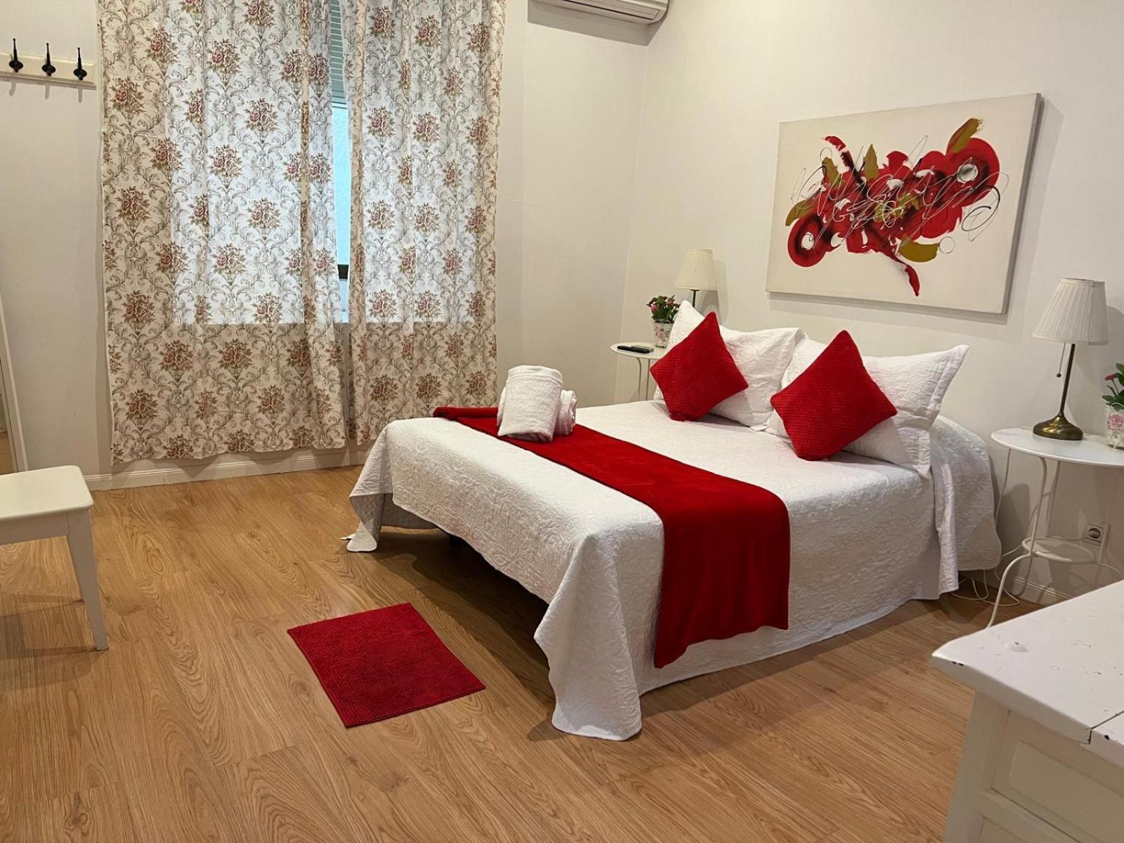 Ch Prada Hotel Madrid Bagian luar foto
