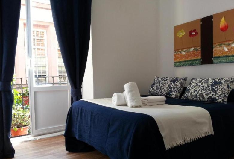 Ch Prada Hotel Madrid Bagian luar foto