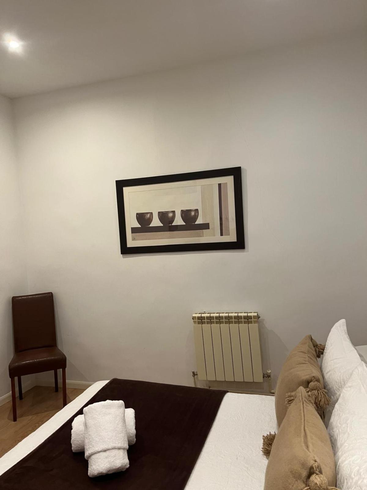 Ch Prada Hotel Madrid Bagian luar foto